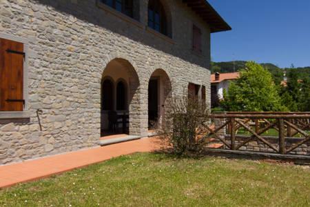 Villa La Verna Chiusi della Verna Exterior photo