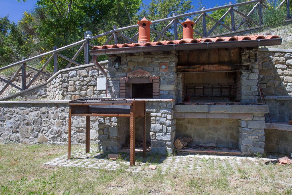 Villa La Verna Chiusi della Verna Exterior photo